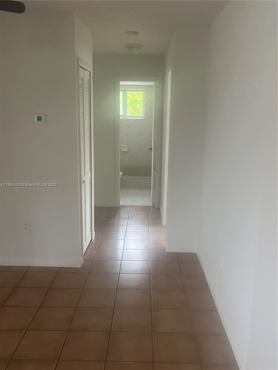 HIALEAH 6TH ADDN - Residential Lease
