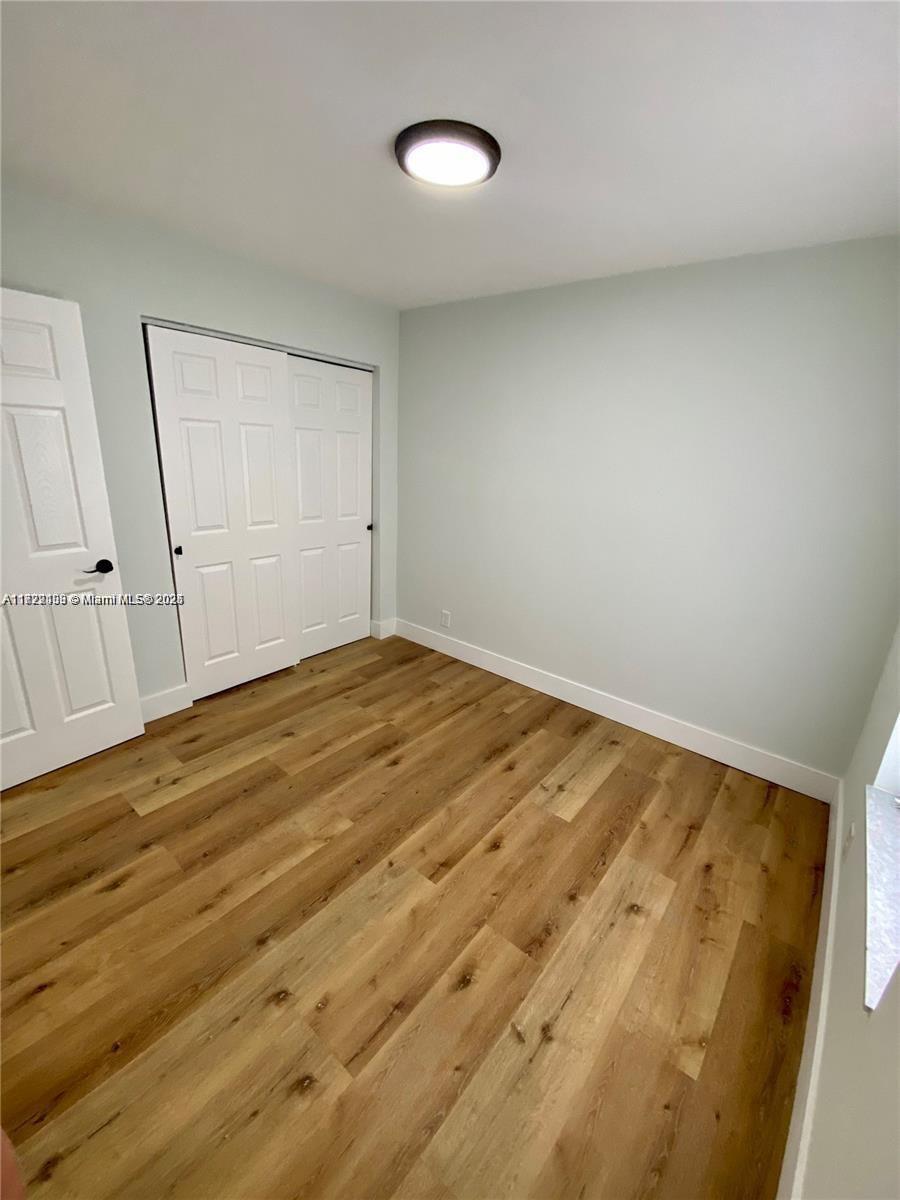 LAUDERDALE VILLAS - Residential