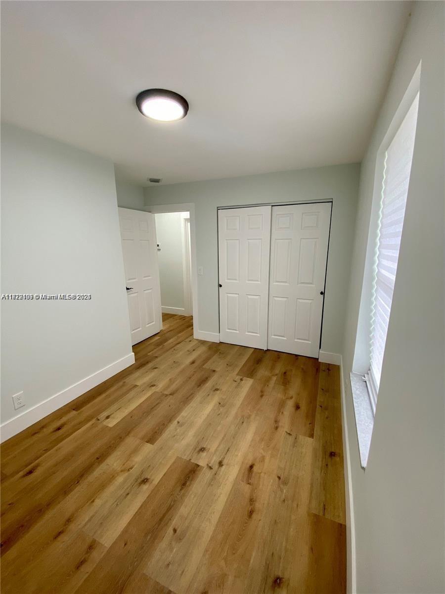 LAUDERDALE VILLAS - Residential