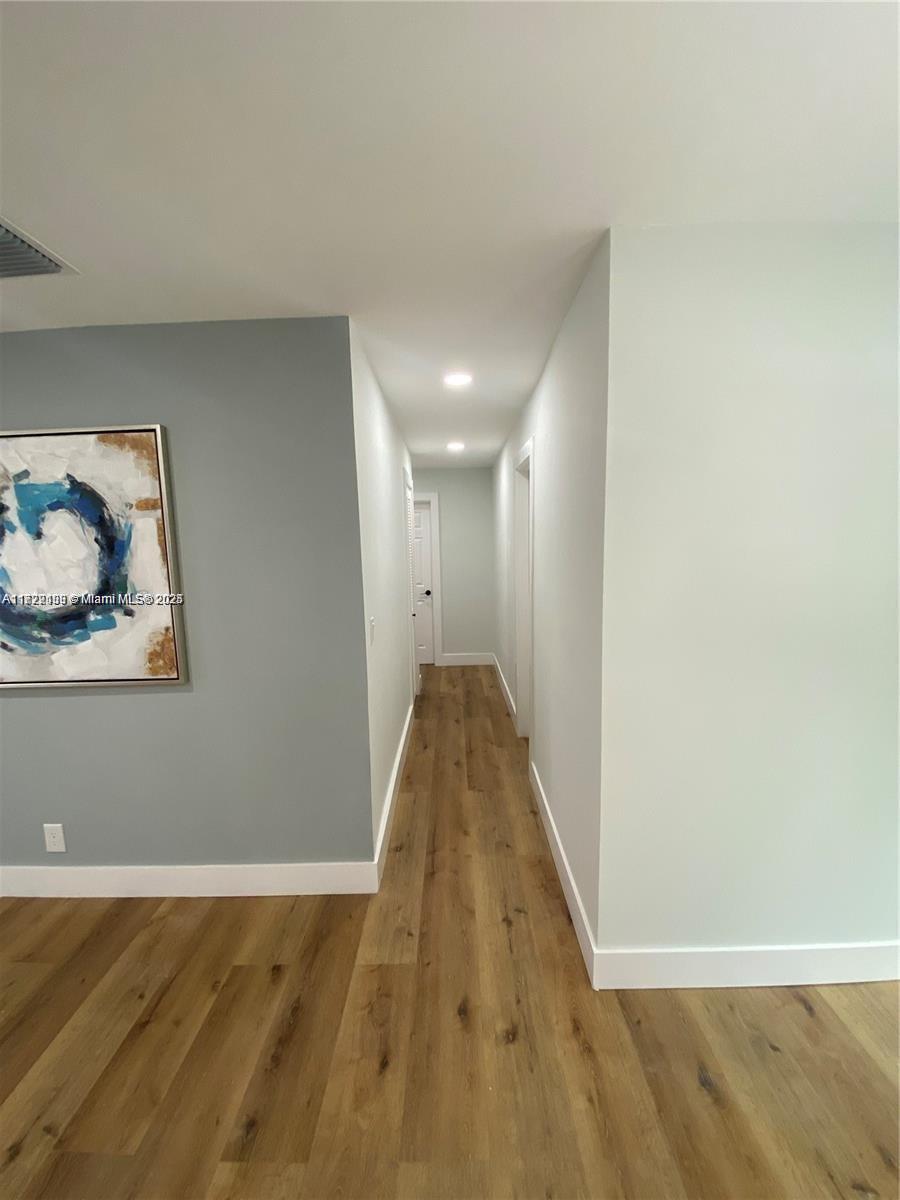 LAUDERDALE VILLAS - Residential