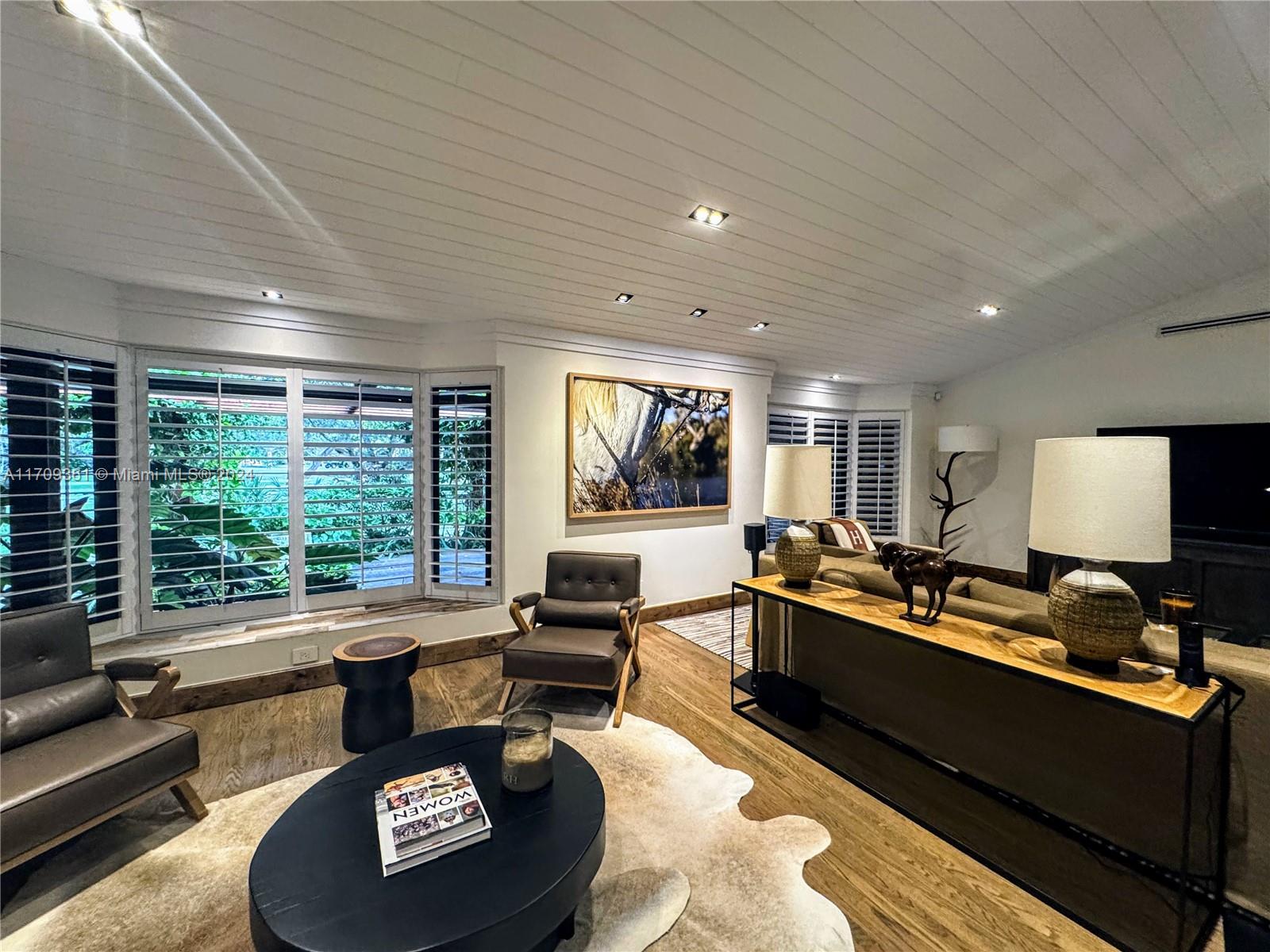FLA FRUIT LANDS CO SUB NO - Residential