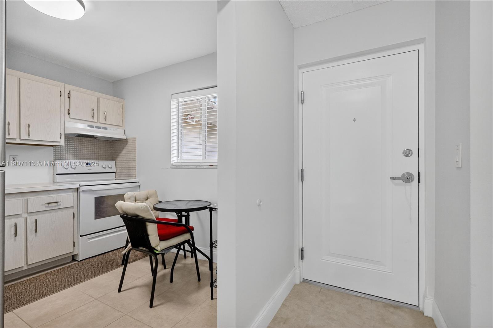 VILLAGE OF KINGS CREEK CO - Residential