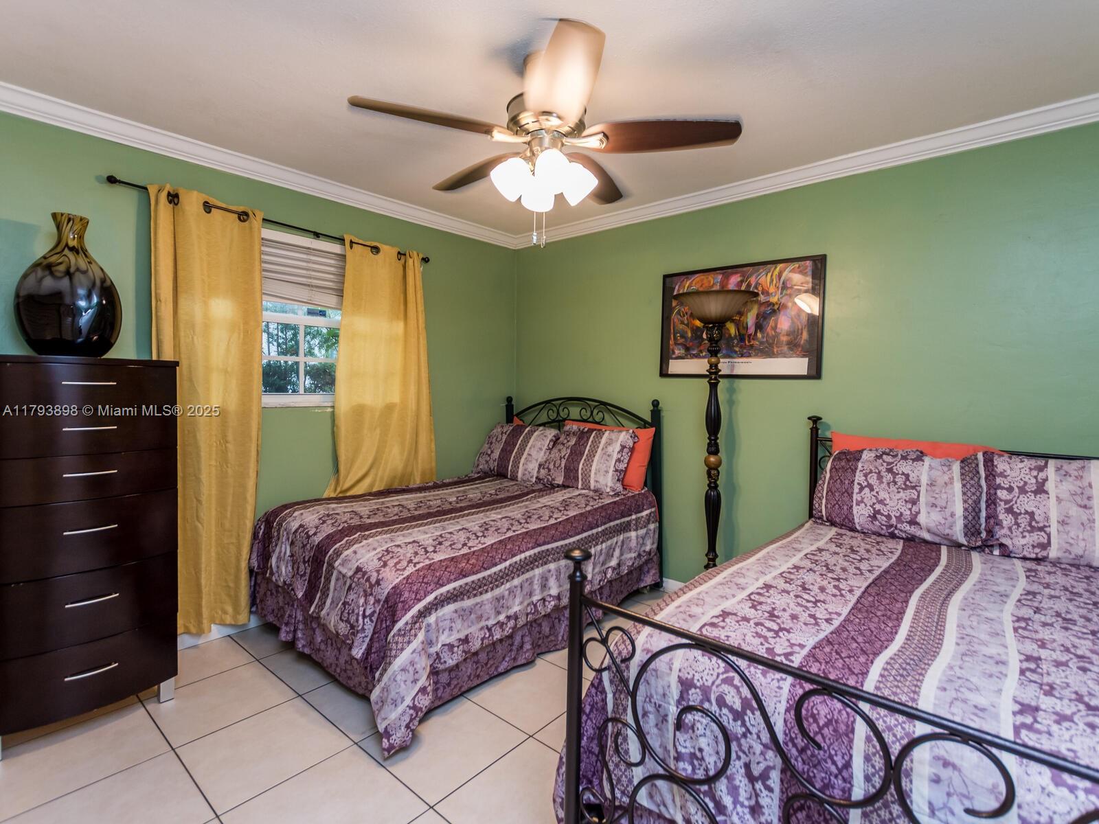 HOLLYWOOD HILLS AMEN PLAT - Residential Lease