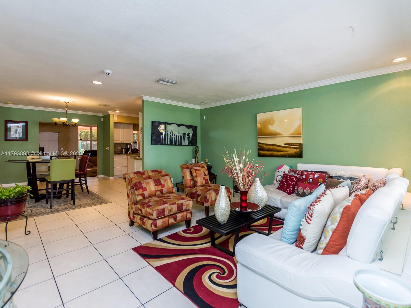 HOLLYWOOD HILLS AMEN PLAT - Residential Lease