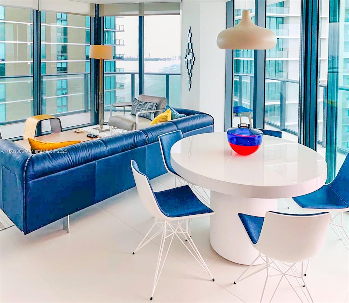 PARAISO BAYVIEWS CONDO - Residential