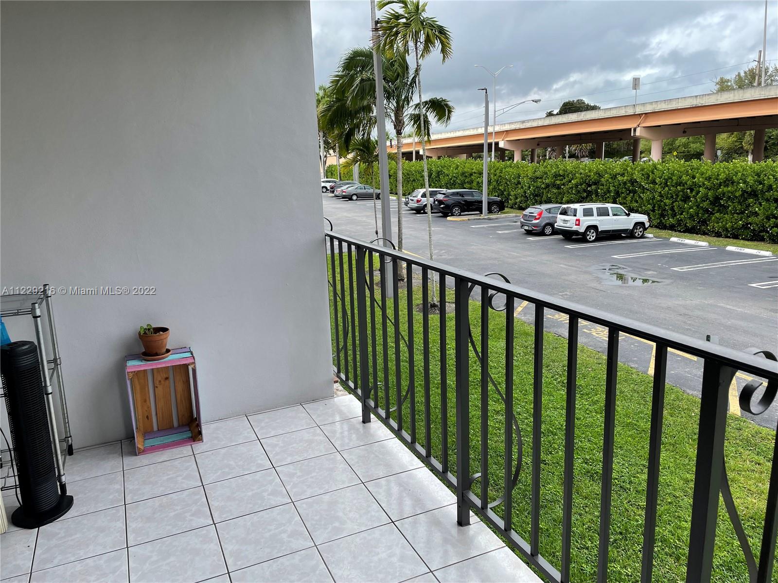 GRANDA DADELAND CONDO - Residential Lease