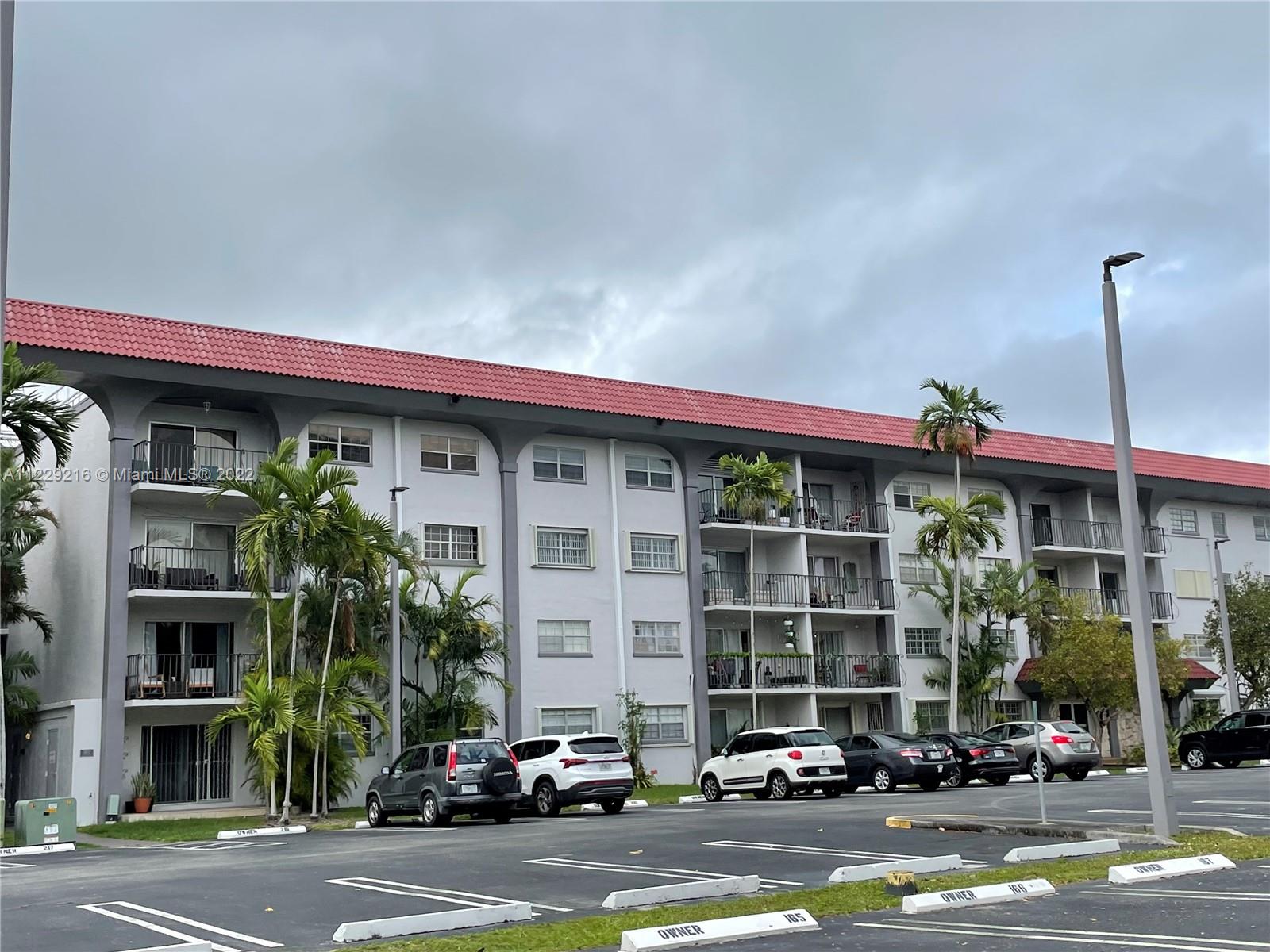 GRANDA DADELAND CONDO - Residential Lease