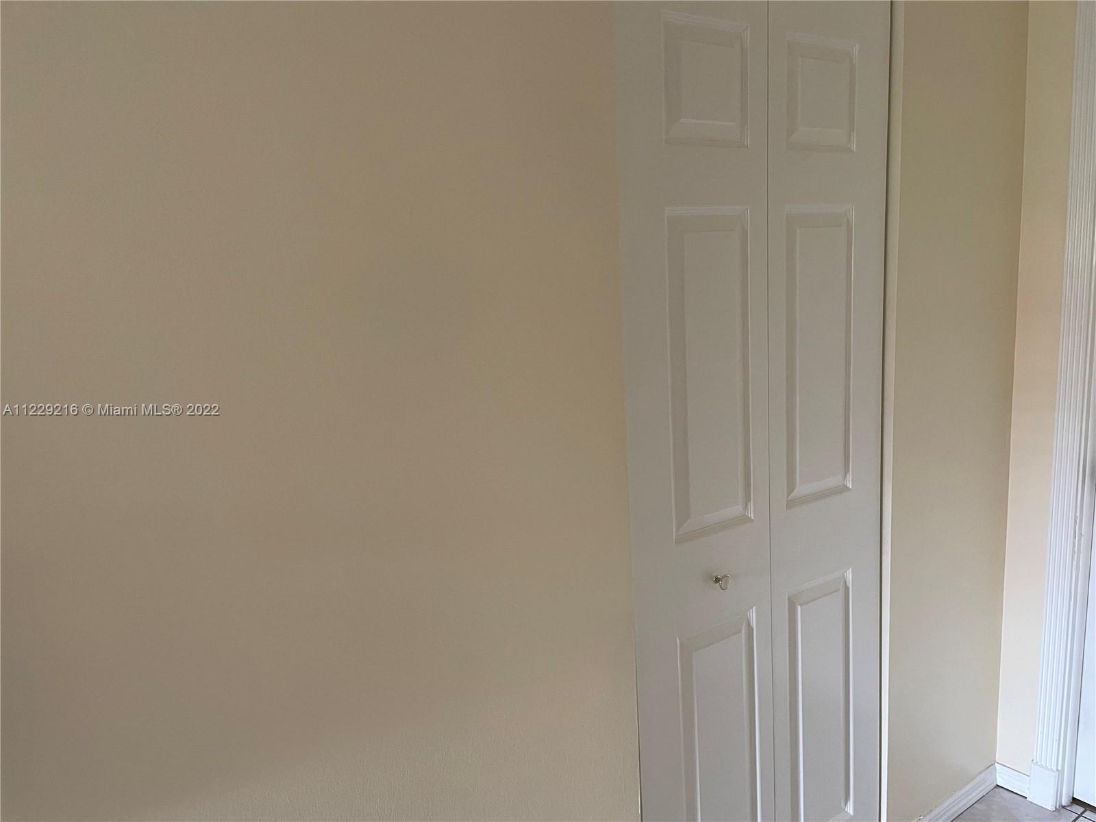 GRANDA DADELAND CONDO - Residential Lease