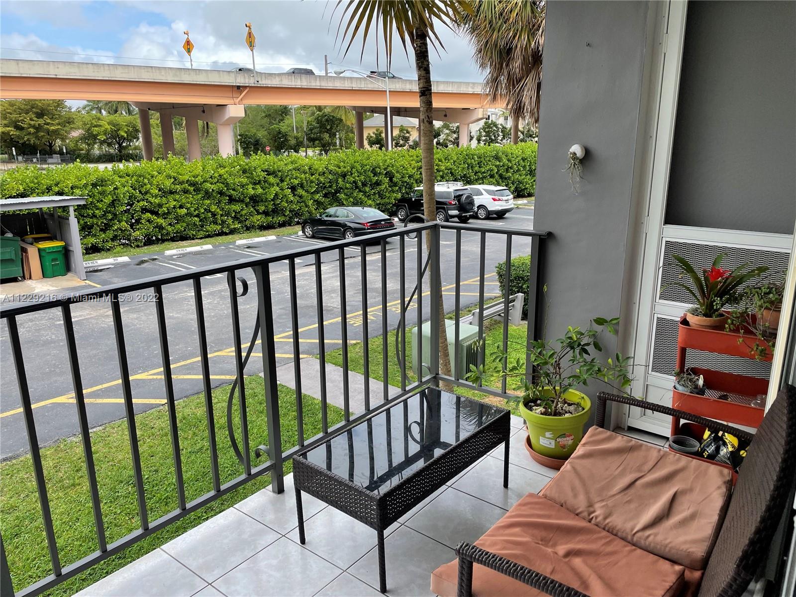 GRANDA DADELAND CONDO - Residential Lease