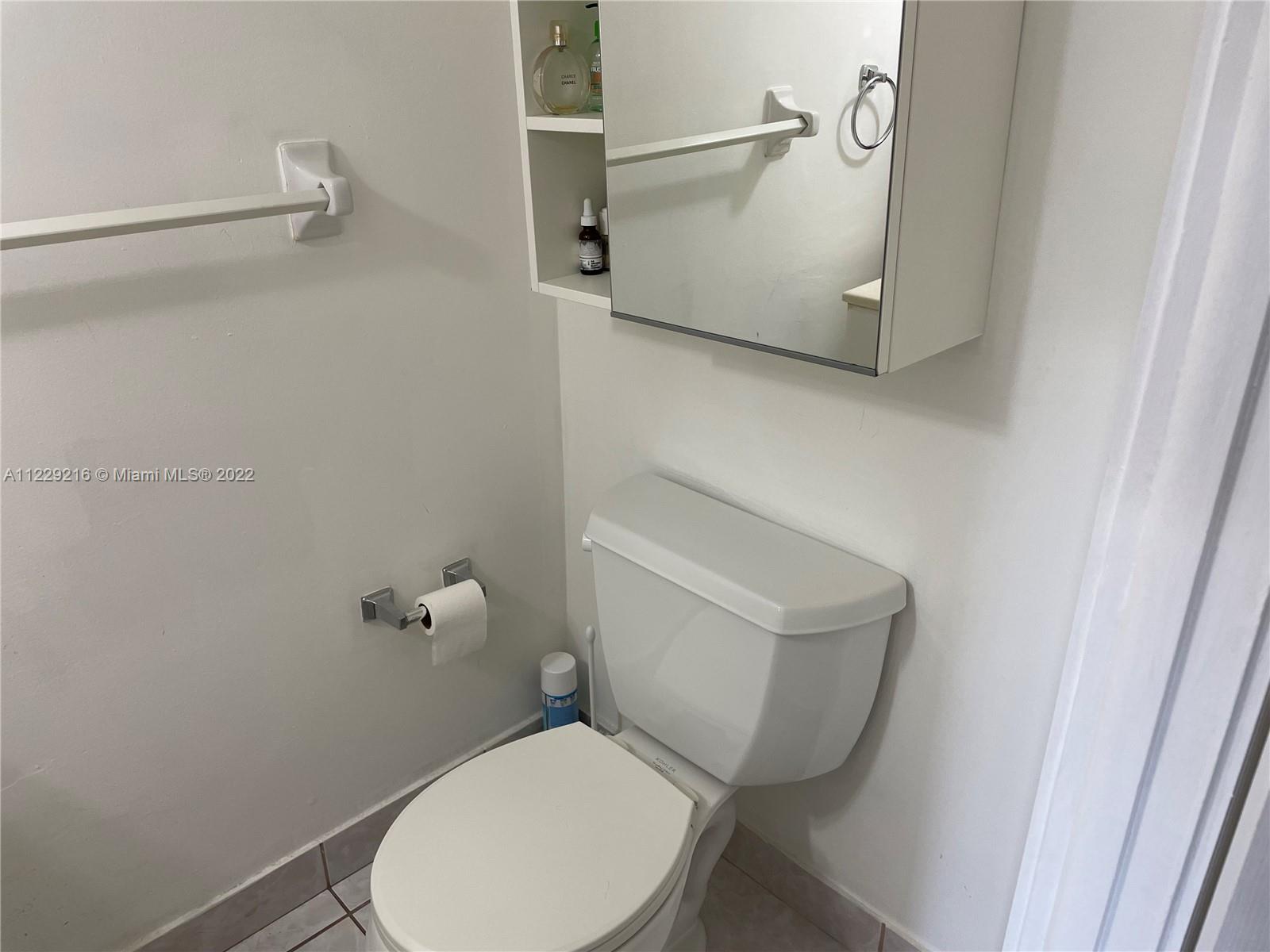 GRANDA DADELAND CONDO - Residential Lease