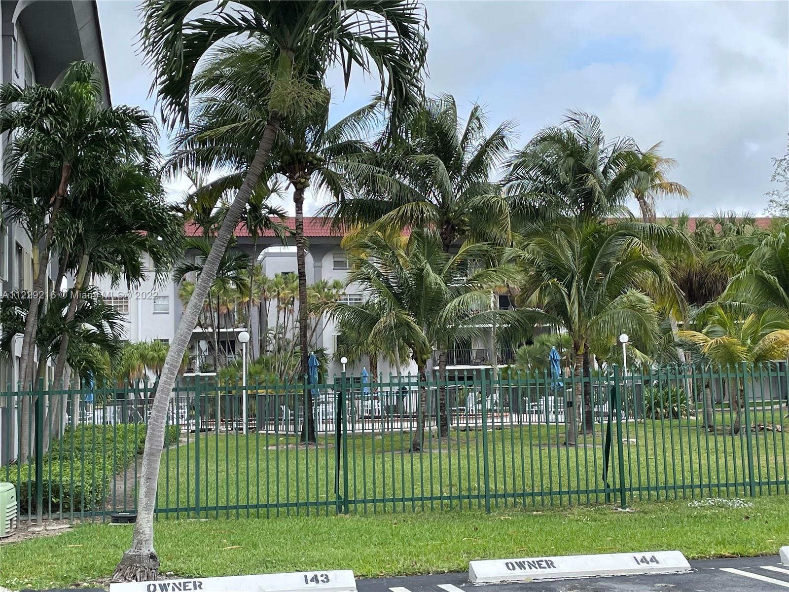 GRANDA DADELAND CONDO - Residential Lease