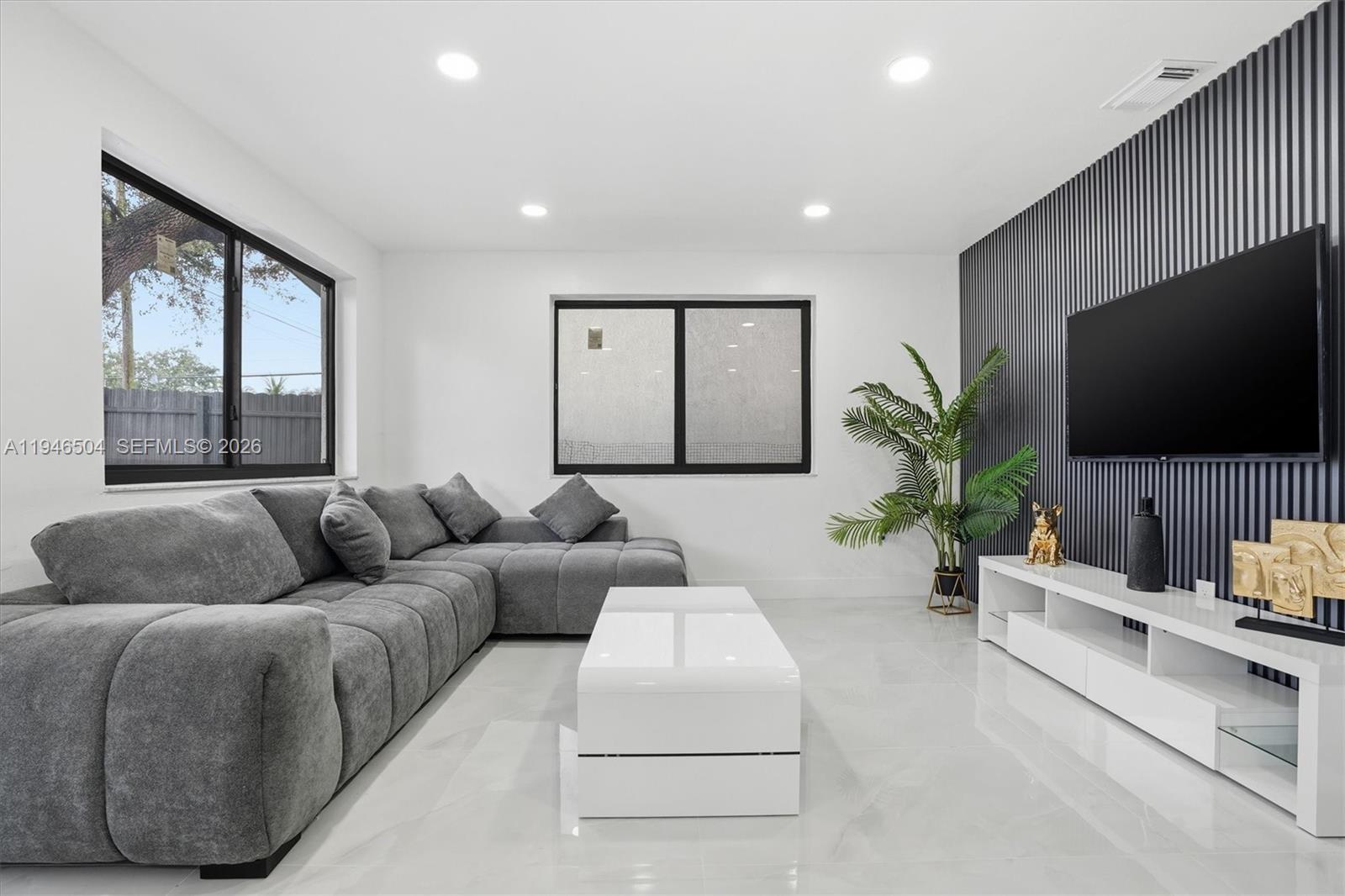 CLEAR VIEW PARK - Residential