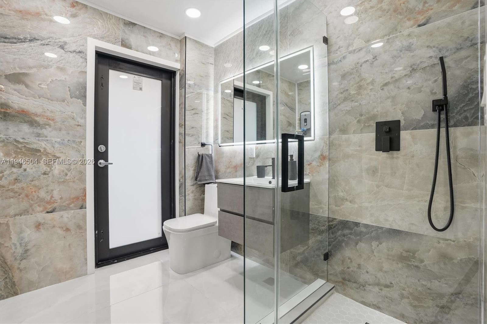 CLEAR VIEW PARK - Residential