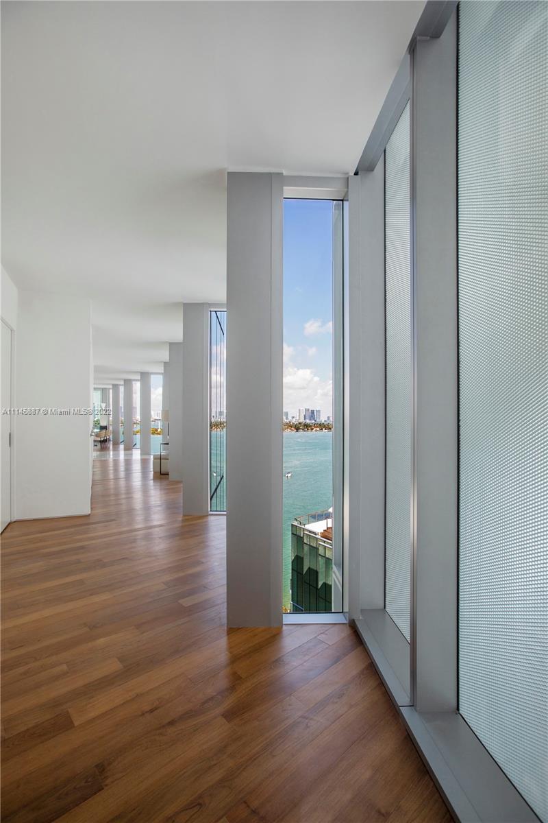 Monad Terrace - Residential