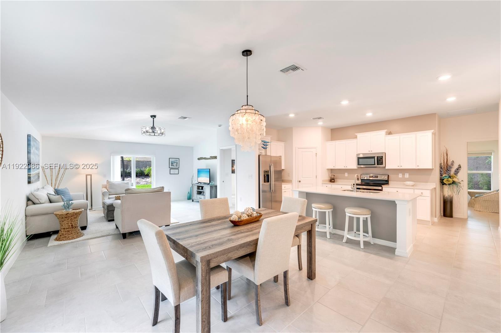 OAKVIEW - Residential