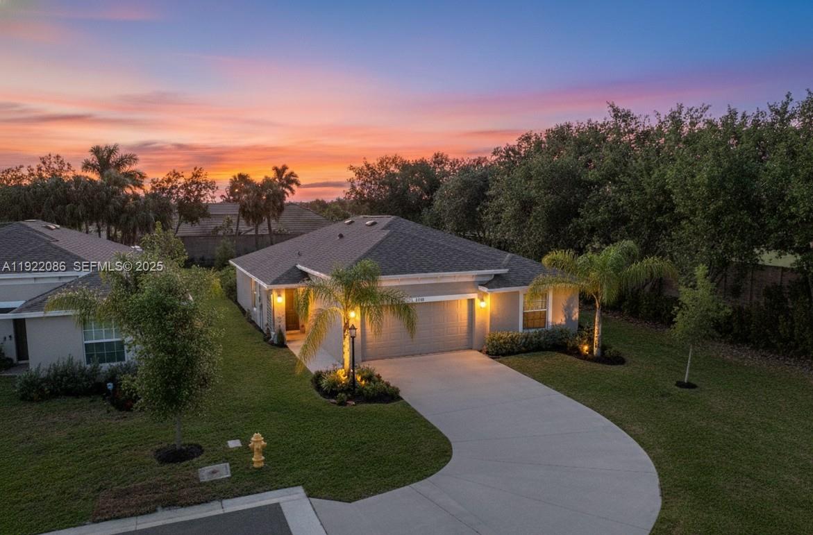 3801 TREASURE OAK WAY