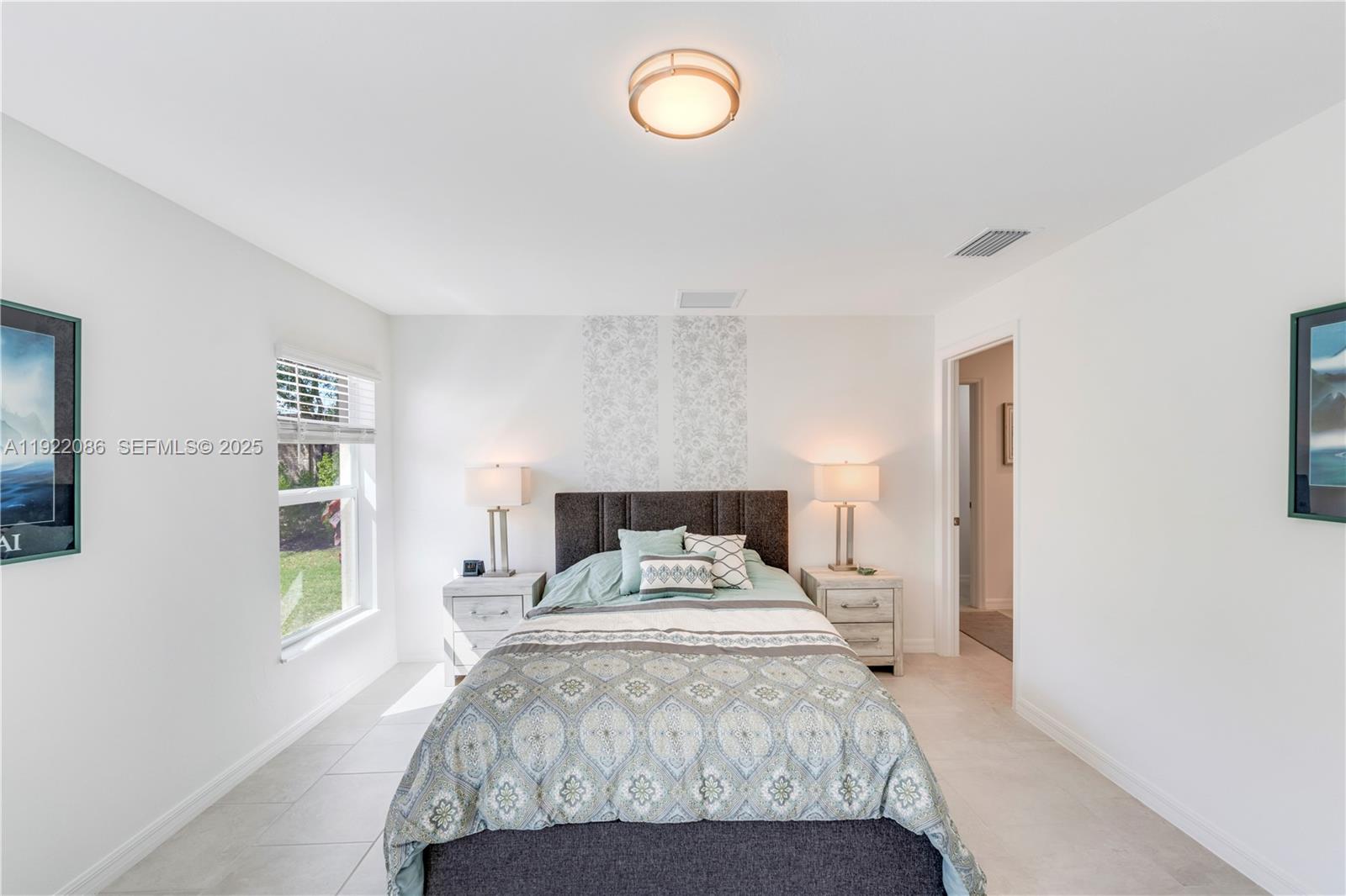 OAKVIEW - Residential