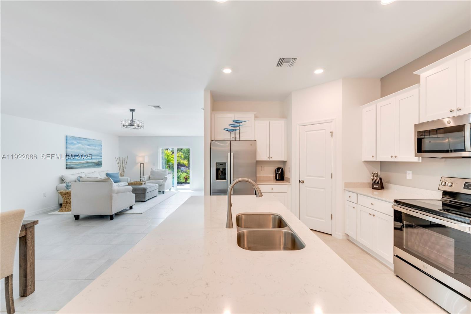 OAKVIEW - Residential