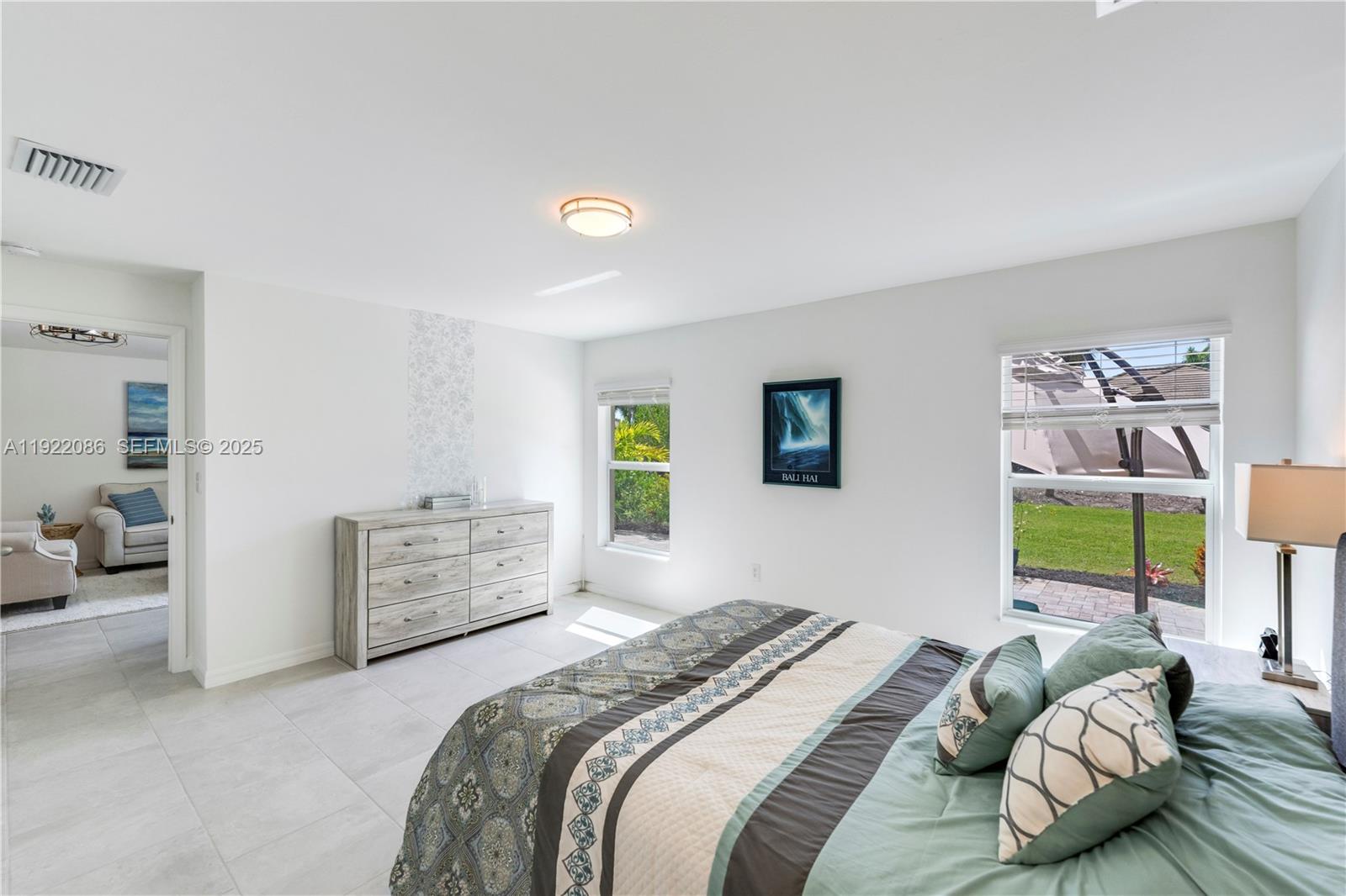 OAKVIEW - Residential