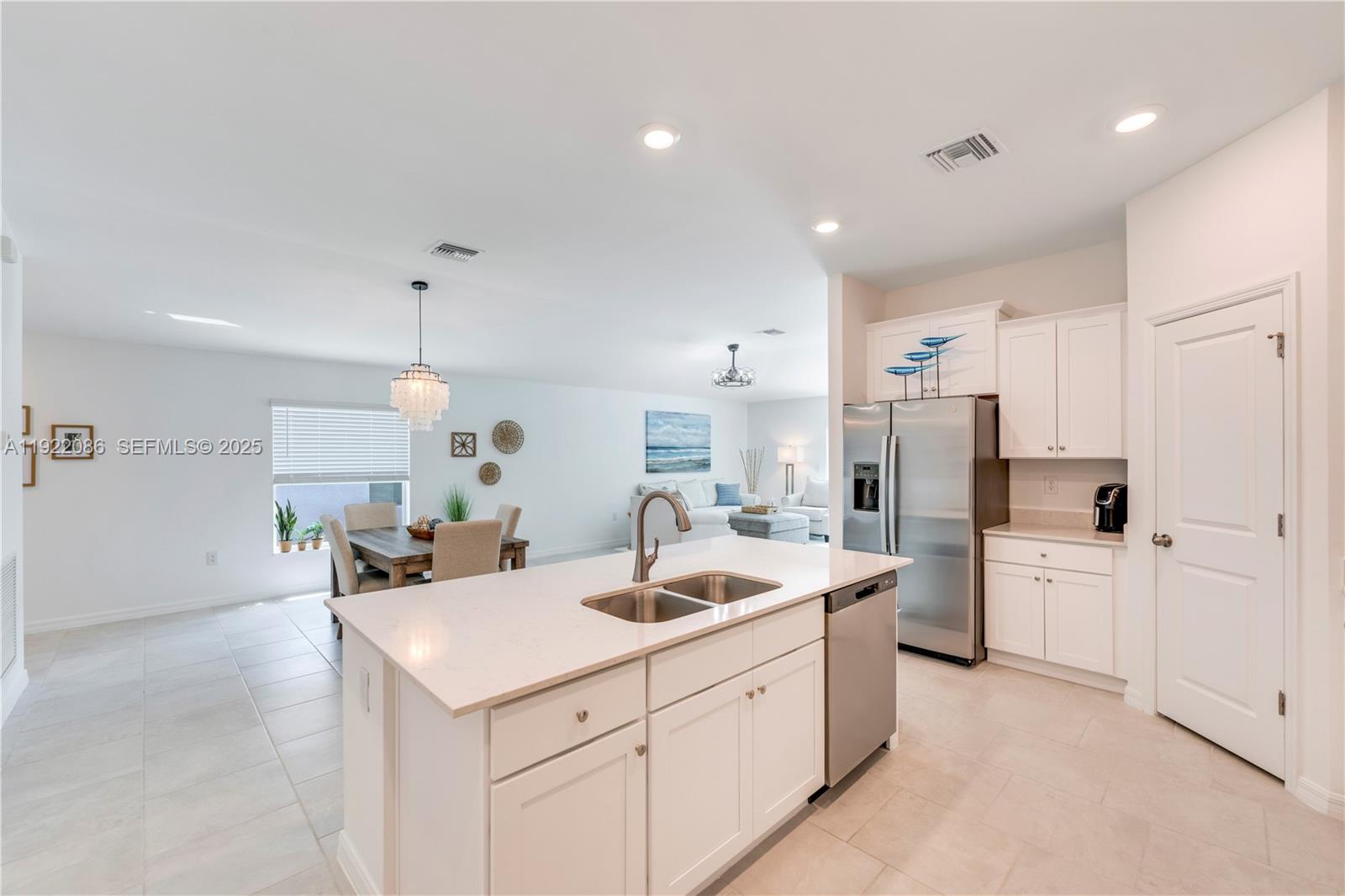 OAKVIEW - Residential