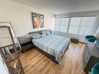 HOLLYWOOD TOWERS CONDO - Residential Lease