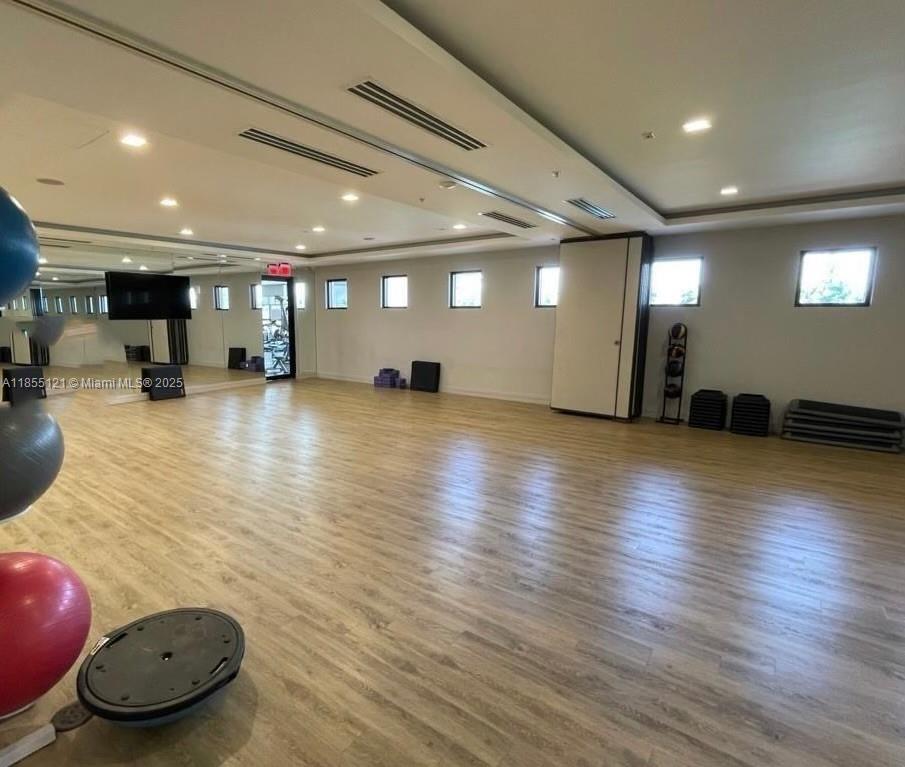 APEX AT PARK CENTRAL COND - Residential