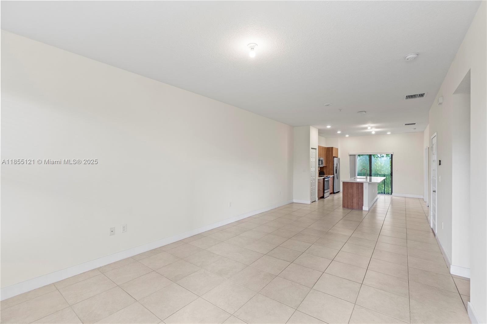 APEX AT PARK CENTRAL COND - Residential