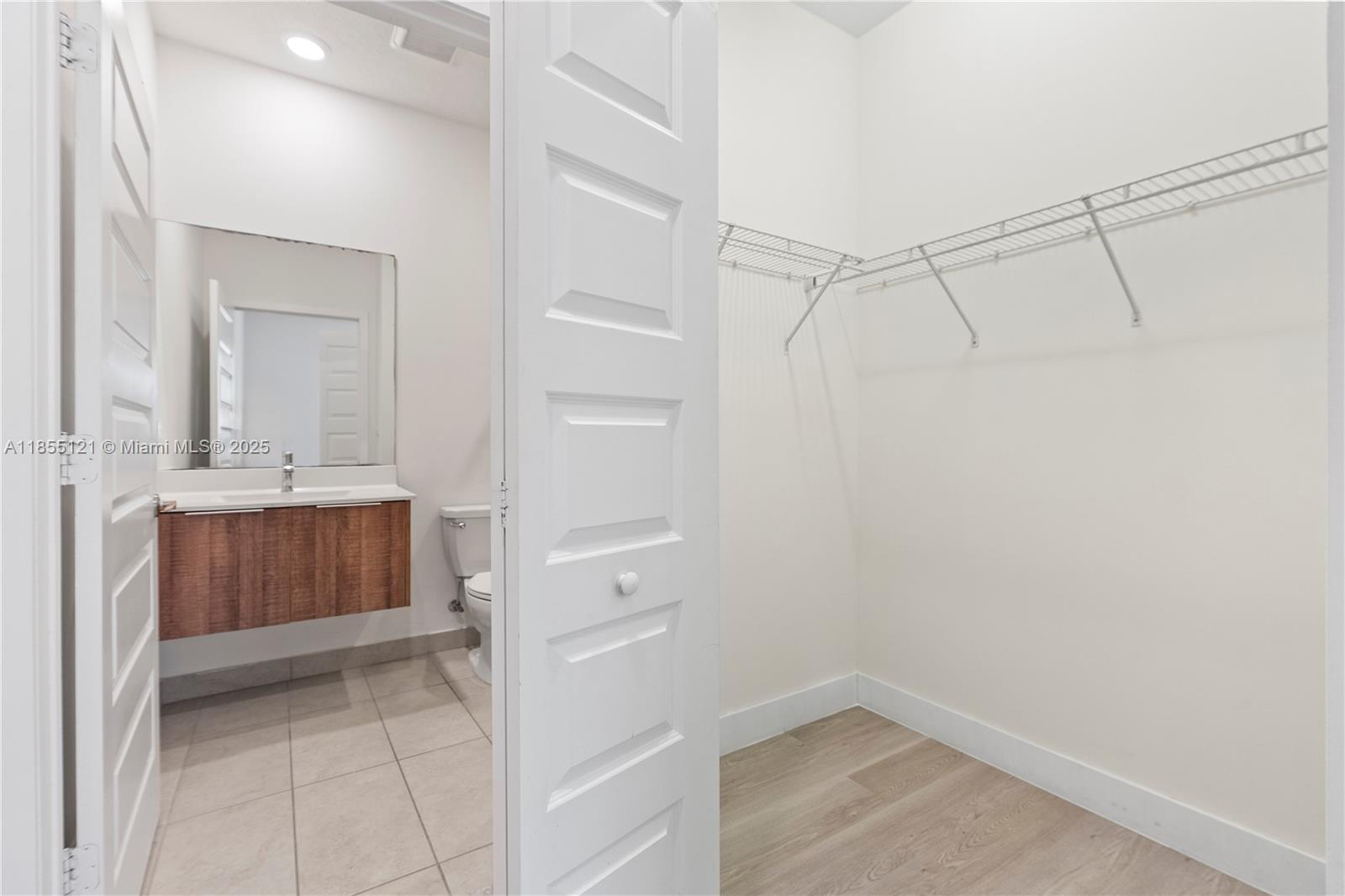 APEX AT PARK CENTRAL COND - Residential