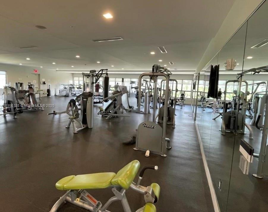 APEX AT PARK CENTRAL COND - Residential