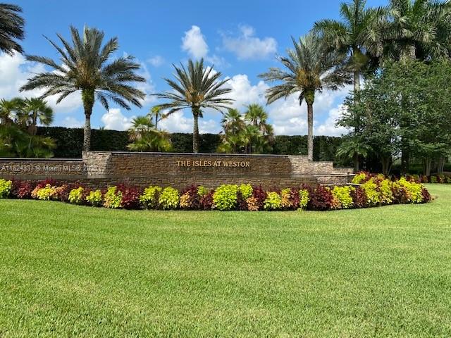 Spectacular One-Story House with Open Floor Plan in The Exclusive Isles at Weston Community. Schools Assigned Rated A+++ within walking distance. the community is gated with 24hr Security, offer Cable, and High-Speed Internet, all of these is Included at no extra charge. Enjoy Amenities like Modern Clubhouse, two swimming Pools, New Gym, Social Room, Playground, Indoor Kids Playroom, Volleyball, and Basketball Court. Scroll down on public websites to contact the Listing Agent directly for your showing appointment!