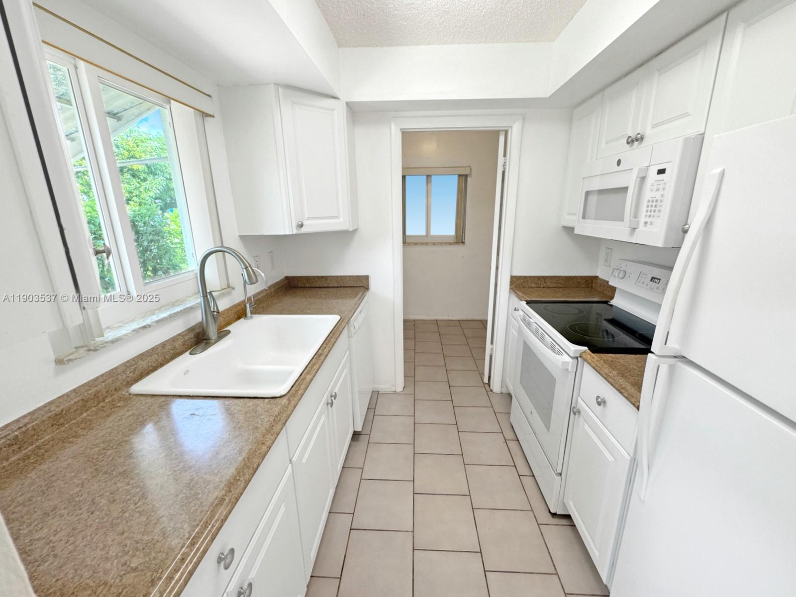 WESTWOOD COMMUNITY 6 - Residential