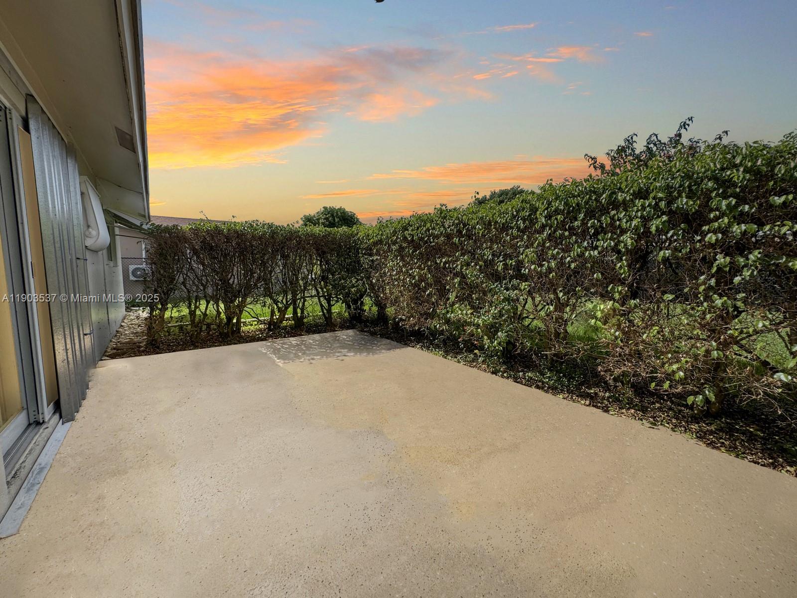 WESTWOOD COMMUNITY 6 - Residential