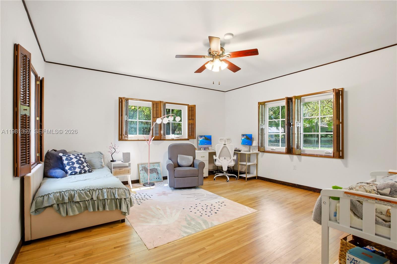 CORAL GABLES SEC E - Residential