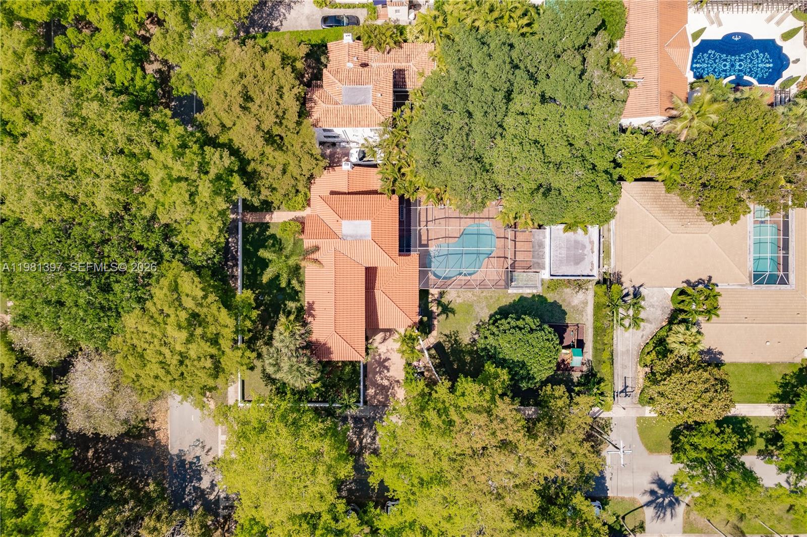 CORAL GABLES SEC E - Residential