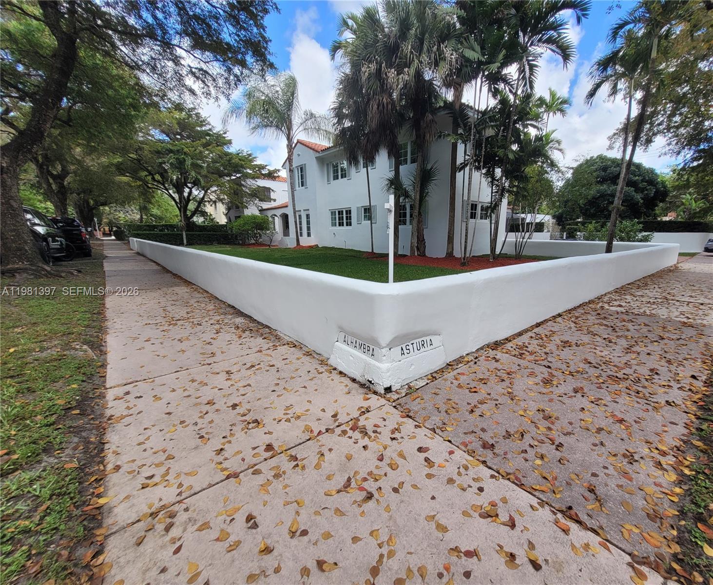 CORAL GABLES SEC E - Residential