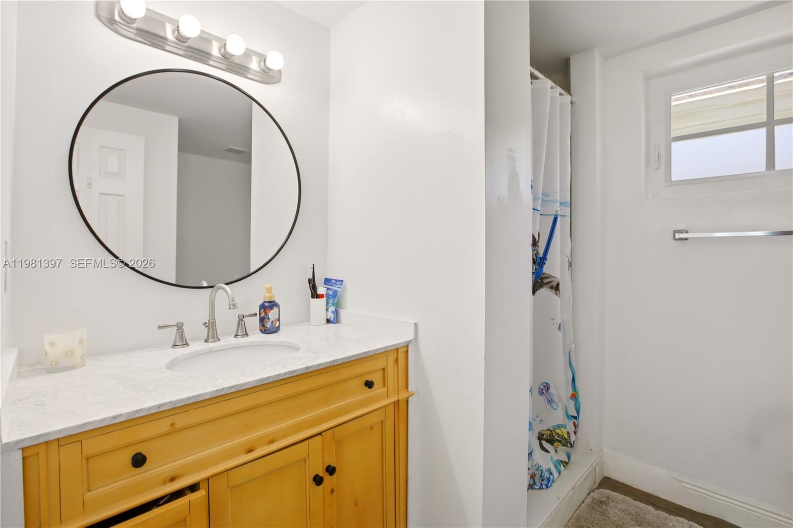 CORAL GABLES SEC E - Residential