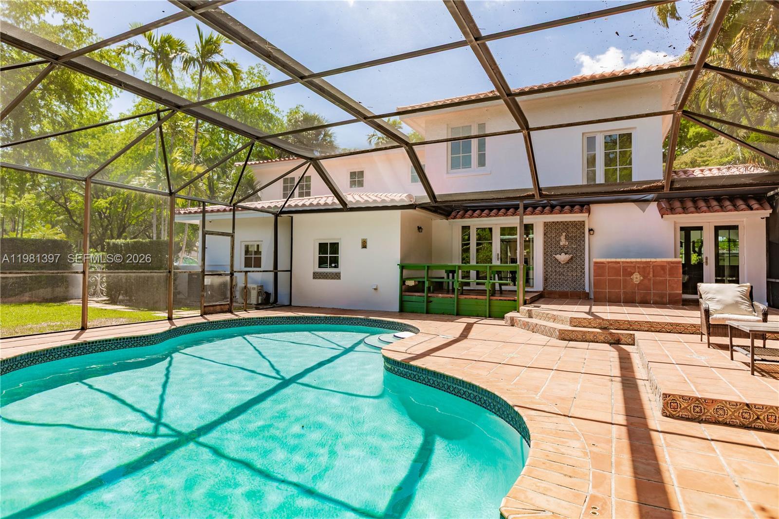 CORAL GABLES SEC E - Residential