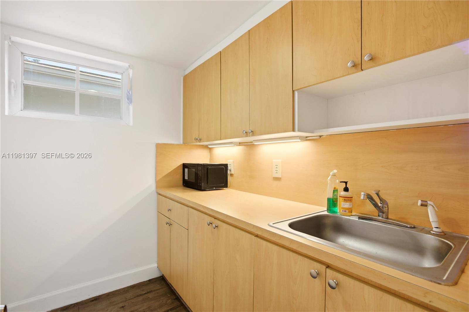 CORAL GABLES SEC E - Residential