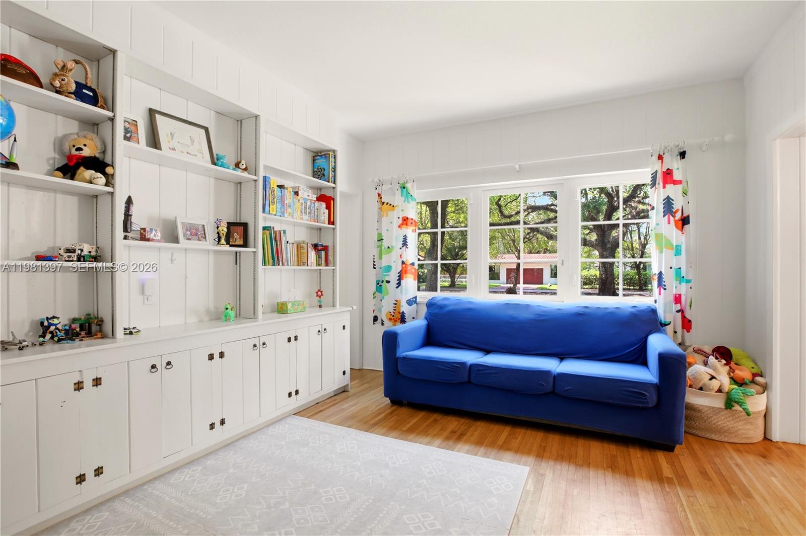 CORAL GABLES SEC E - Residential