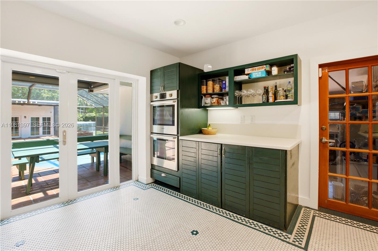 CORAL GABLES SEC E - Residential