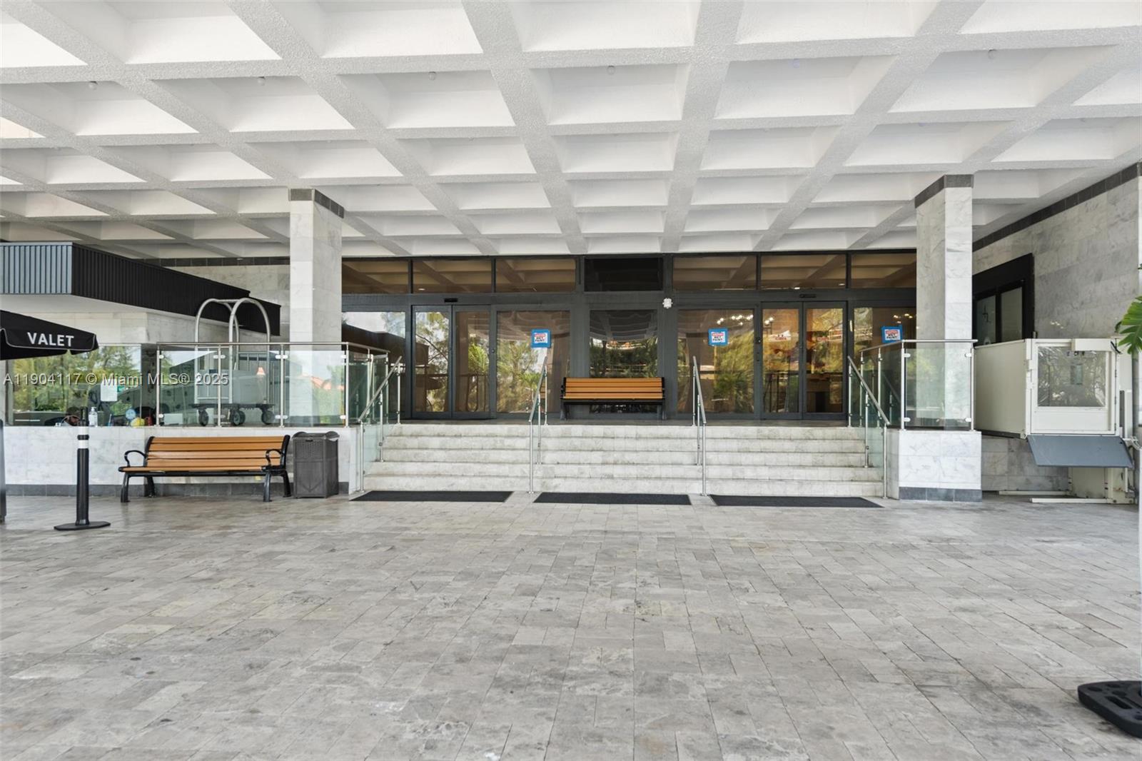 TOWER FORTY ONE CONDO - Residential