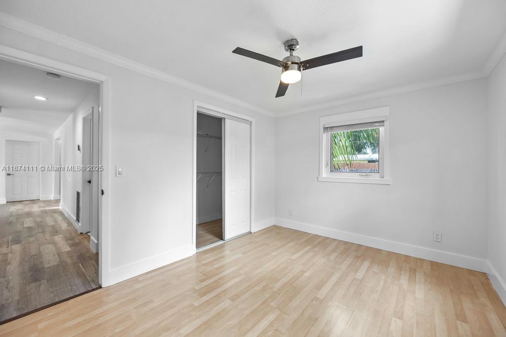 PLAYLAND ISLES - Residential