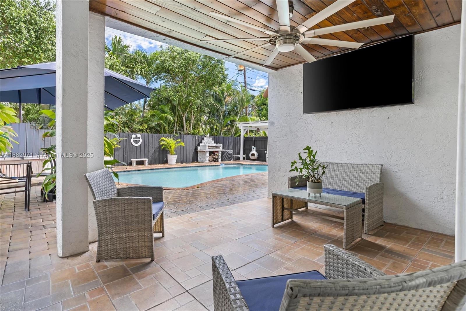 VISTA ENCANTO ADD - Residential