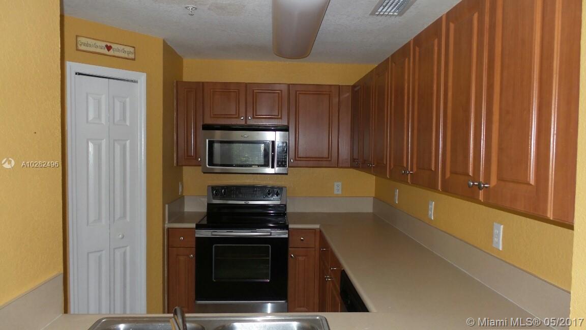 PROMENADE SHORES AT DORAL - Residential Lease