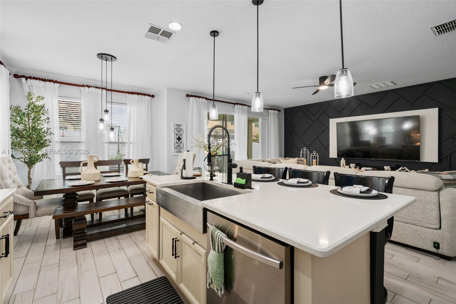 THE RESERVE AT MINNEOLA - Residential