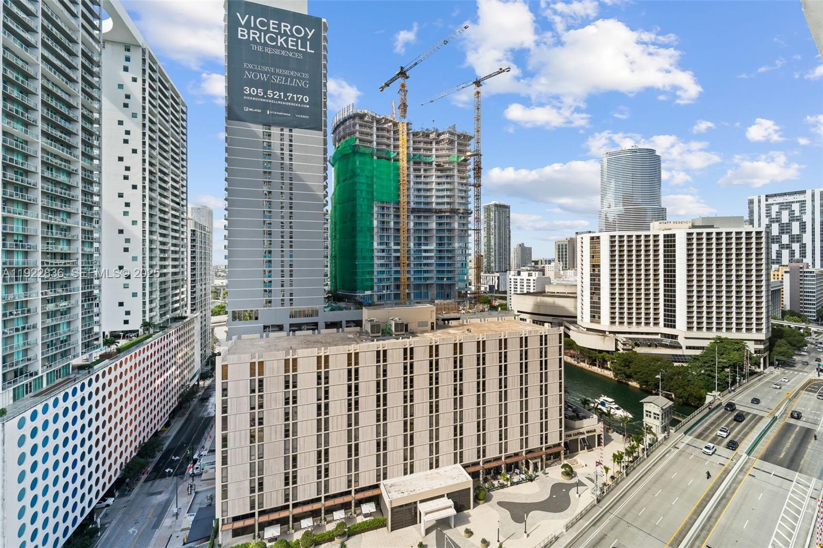 ICON BRICKELL CONDO NO 3 - Residential