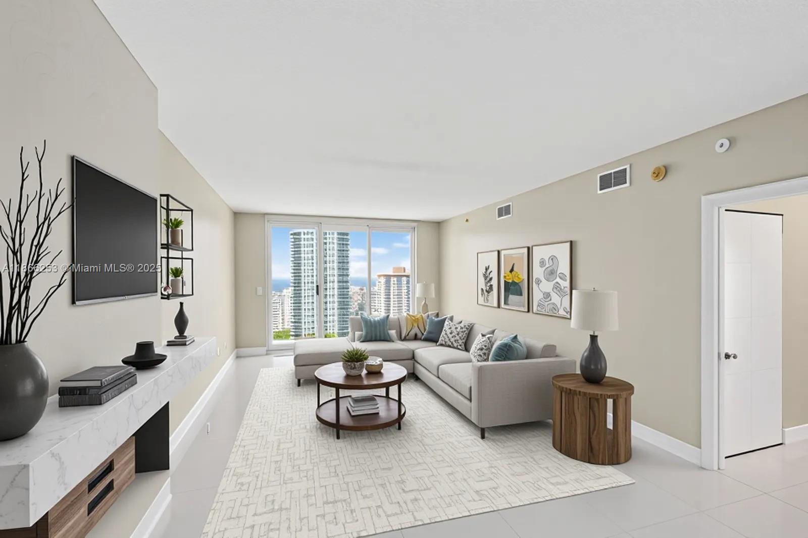 335 S Biscayne Blvd 3501