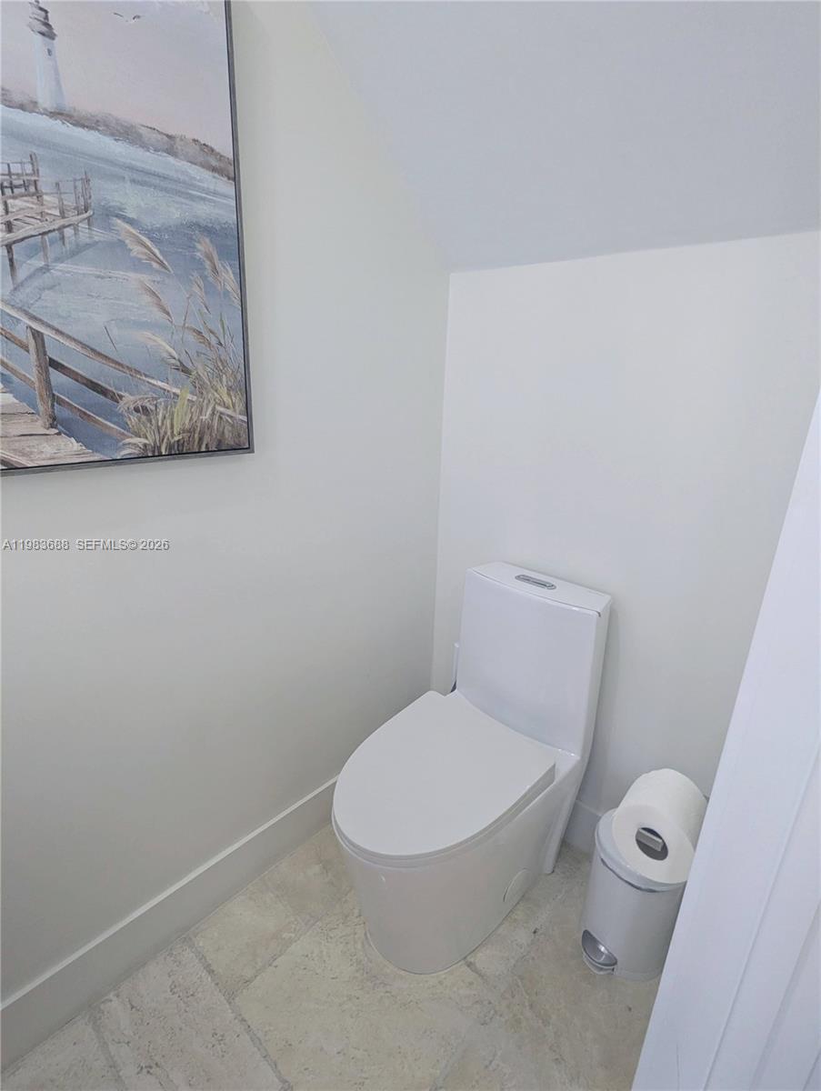 BEACH CLUB VILLAS CONDO I - Residential