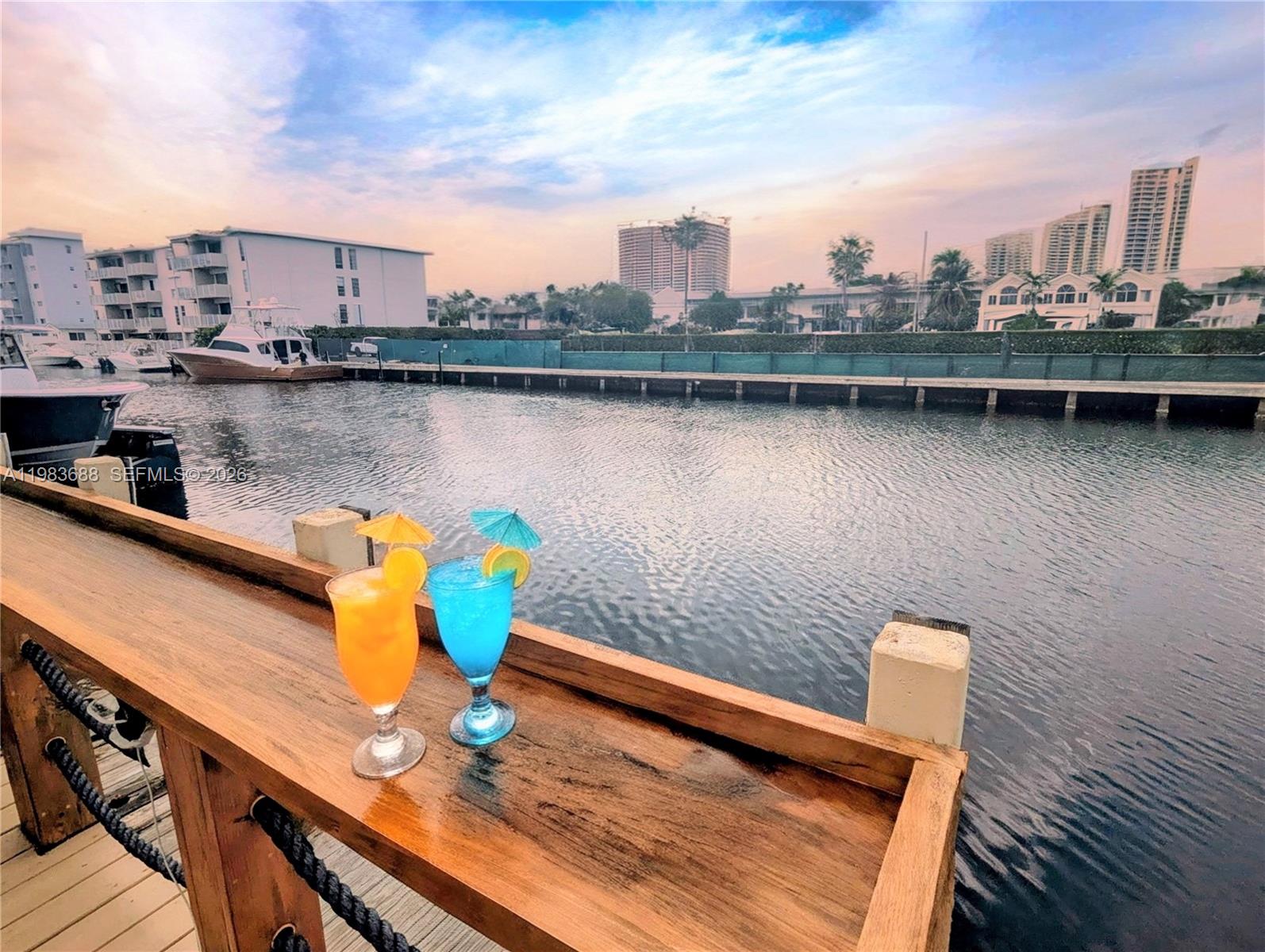 BEACH CLUB VILLAS CONDO I - Residential