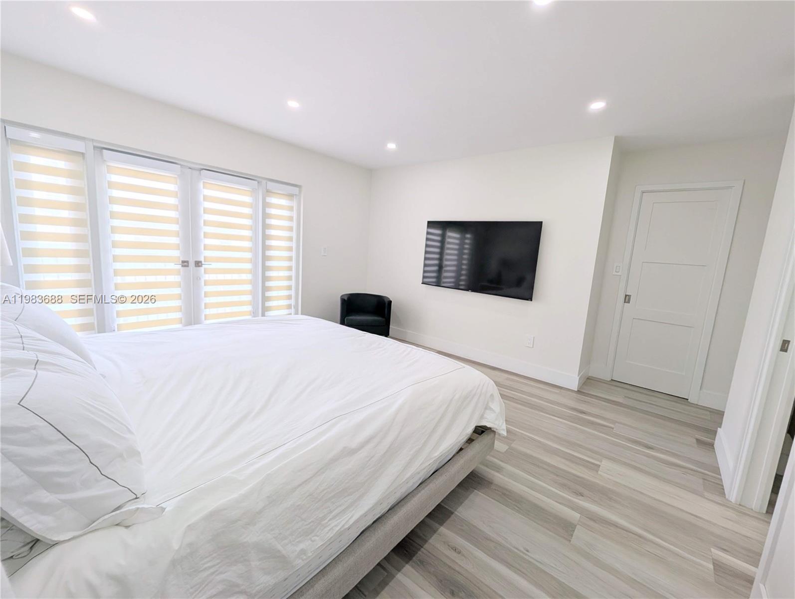 BEACH CLUB VILLAS CONDO I - Residential